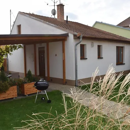 Bile Domky Apartment Lednice Exterior photo